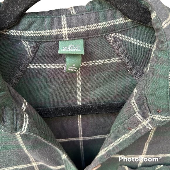 Wild Fable size small and medium plaid shirt low to high. - Picture 3 of 4